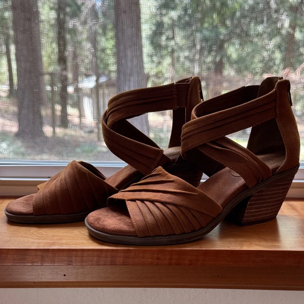 Strappy Heeled Sandals - Picture 1 of 7